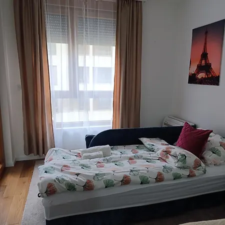 Lux Apartment Nis Exterior photo
