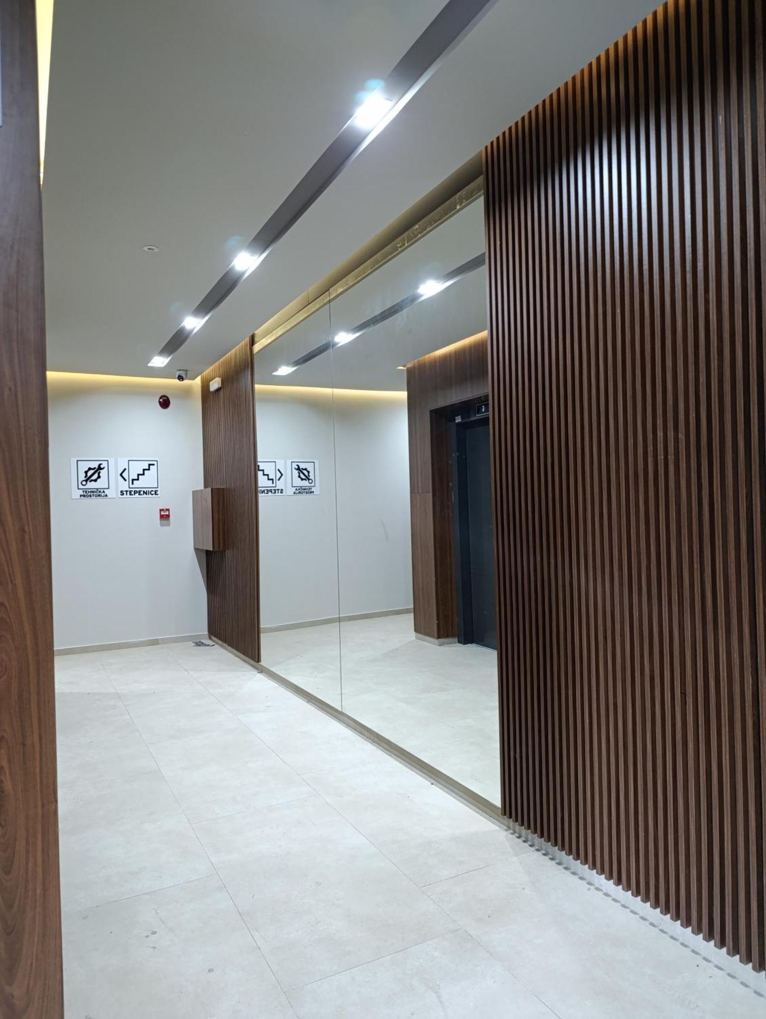 Lux Apartman *